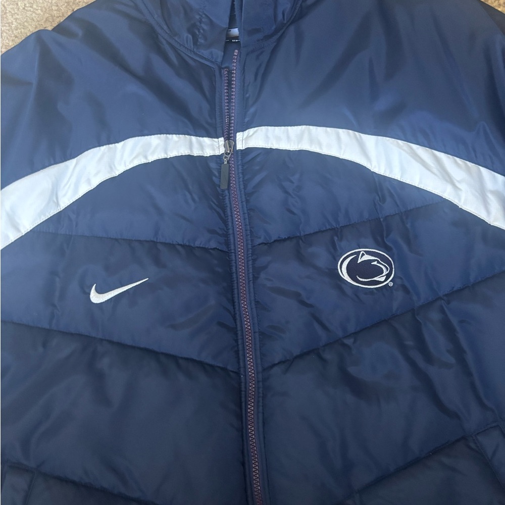 Nike Navy and White Hooded Puffer Jacket with Penn State Logos - Picture 2 of 6